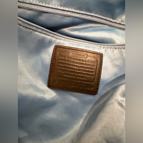 Coach Holiday Poppy Tote with Multicolor Bling Rivets LIMITED EDITION - Picture 12 of 16